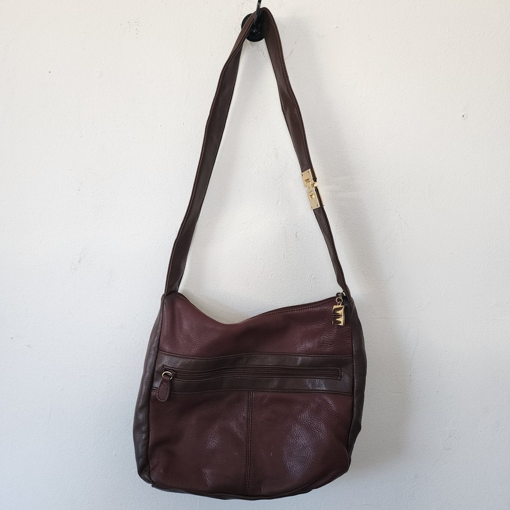 Vintage Carriage House Leather Brown Shoulder Bag Purse Zipper Pockets